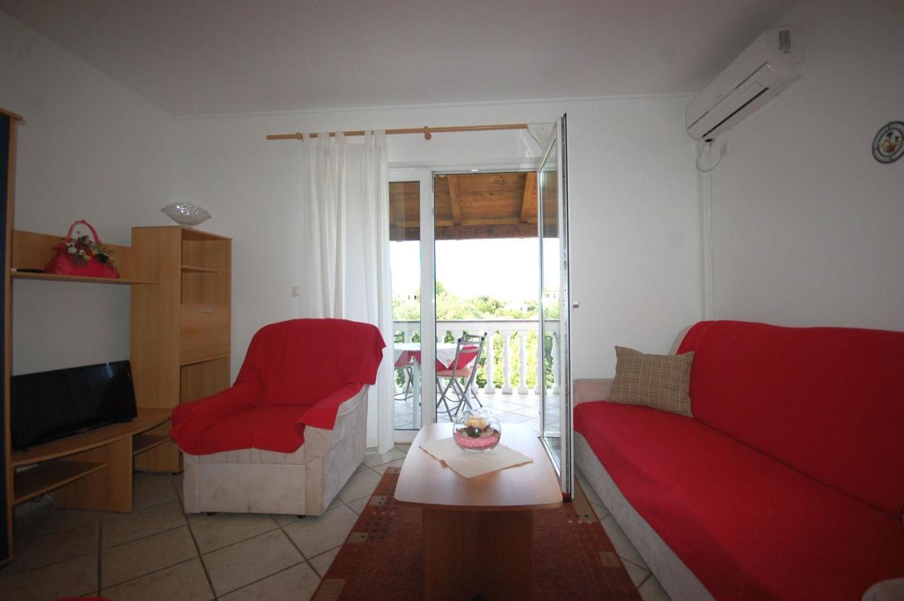 Apartments Novak By El-Pi Tours Malinska Luaran gambar