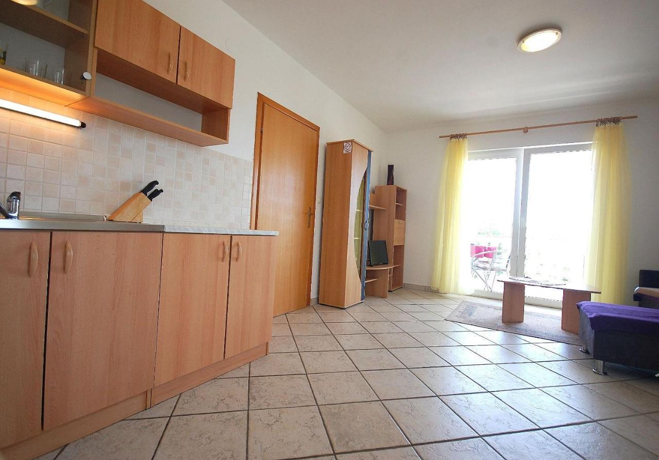 Apartments Novak By El-Pi Tours Malinska Luaran gambar