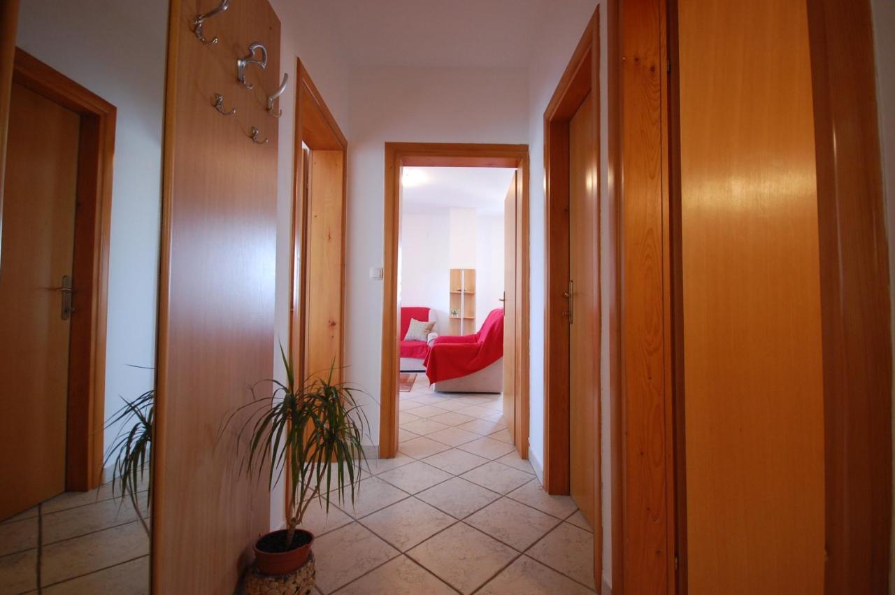 Apartments Novak By El-Pi Tours Malinska Luaran gambar