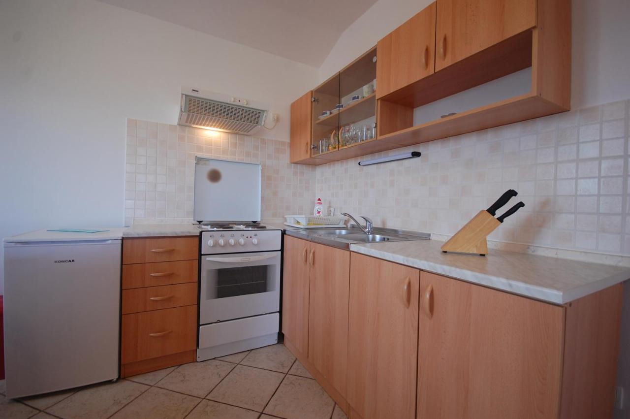 Apartments Novak By El-Pi Tours Malinska Luaran gambar